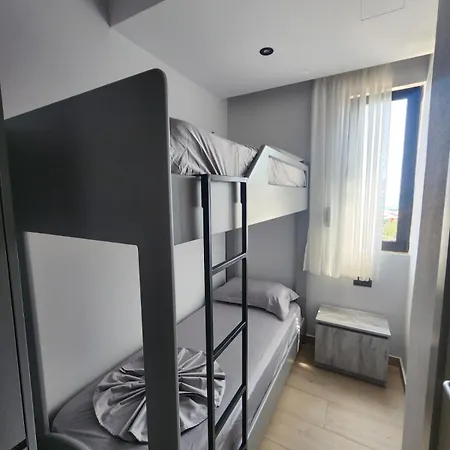 Bristol Velipojë
