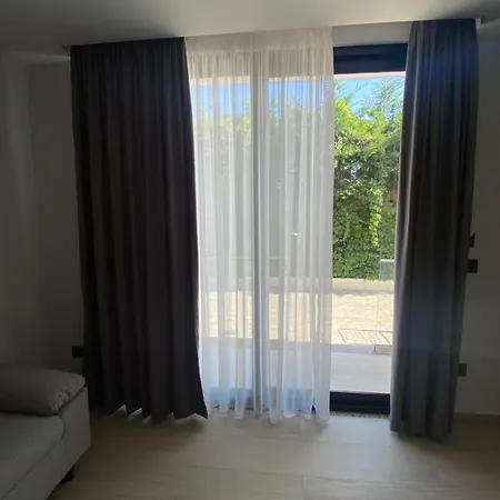 ホテル Bristol Velipojë